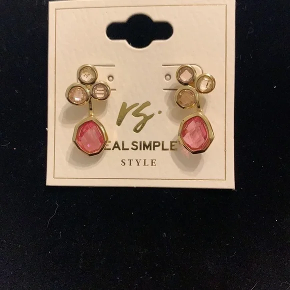 Gold Tone Crystal Earrings & Bracelet Set - Picture 4 of 5